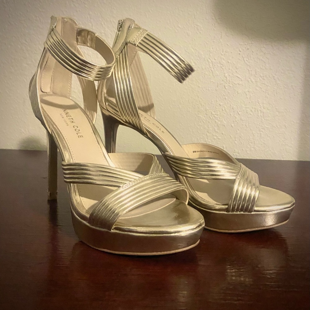 Kenneth Cole Women's Metallic Gold Heels